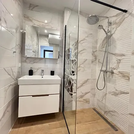 Marrakech 2bdr W Huge Terrace Near Serdika Apartament Sofia