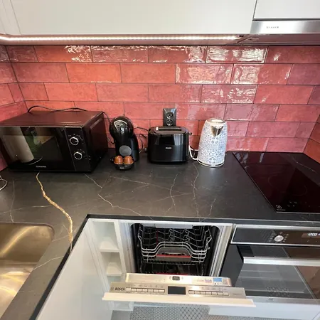 Marrakech 2bdr W Huge Terrace Near Serdika Apartman *