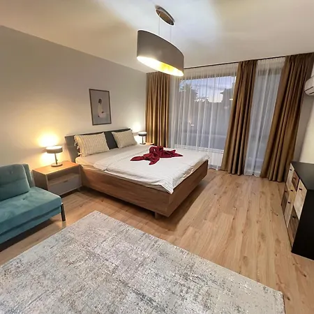 Marrakech 2bdr W Huge Terrace Near Serdika Apartman