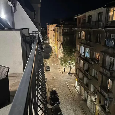 Marrakech 2bdr W Huge Terrace Near Serdika Apartman *