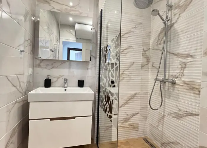 Marrakech 2bdr W Huge Terrace Near Serdika 公寓 索菲亞