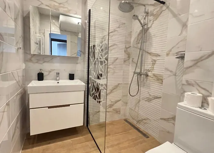 Marrakech 2bdr W Huge Terrace Near Serdika