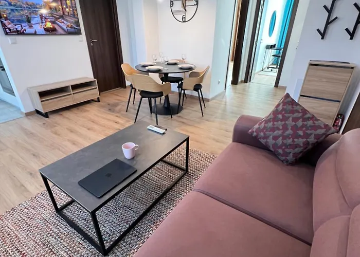 Marrakech 2bdr W Huge Terrace Near Serdika Апартаменты